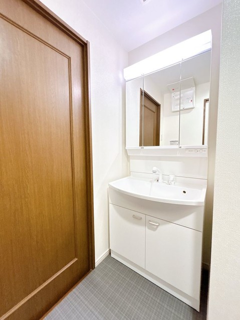 apartment 長崎県長崎市滑石１丁目23番4号 ETテナント