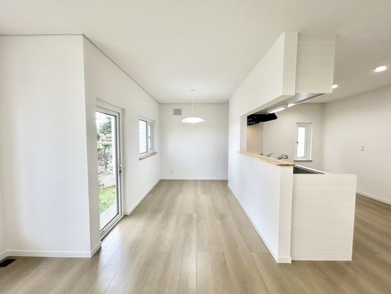 detached 北海道札幌市白石区北郷一条１丁目5番13号