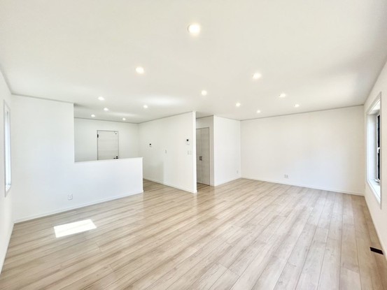 detached 北海道札幌市白石区北郷一条１丁目5番13号