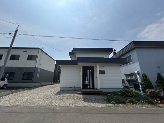 detached 北海道札幌市白石区北郷一条１丁目5番13号