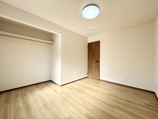 detached 北海道札幌市白石区北郷一条１丁目5番13号
