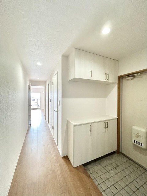 apartment 北海道札幌市白石区北郷一条１丁目5番13号