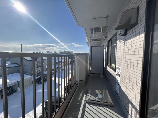apartment 北海道札幌市白石区北郷一条１丁目5番13号