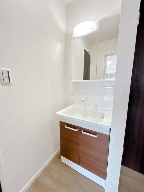 townhouse 愛知県名古屋市名東区本郷３丁目5番地 グロウバルビル2階 2C号室