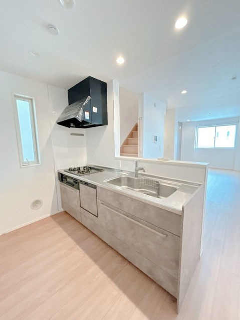 townhouse 愛知県名古屋市名東区本郷３丁目5番地 グロウバルビル2階 2C号室