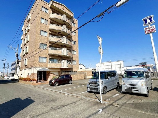 apartment 福井県敦賀市平和町37-6 山田ビル 1階A号室