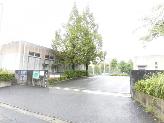 detached 福岡県小郡市美鈴が丘３丁目
地図を見る