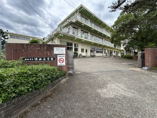 townhouse 兵庫県宝塚市泉町24-13 ジャルダン宝塚六番館 201号室