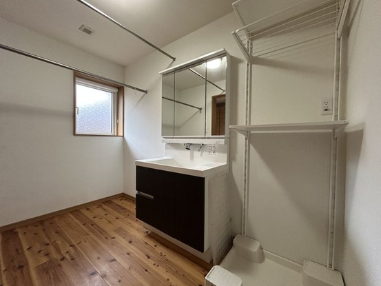 townhouse 兵庫県宝塚市泉町24-13 ジャルダン宝塚六番館 201号室