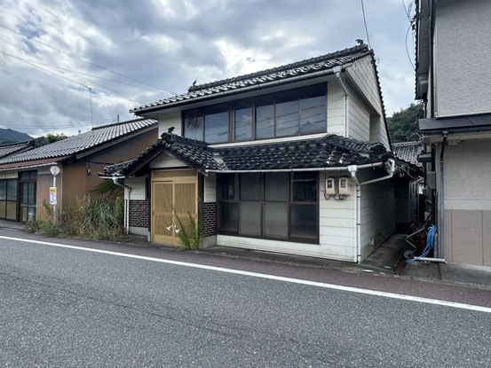detached 広島県広島市安佐南区東野１丁目18-21