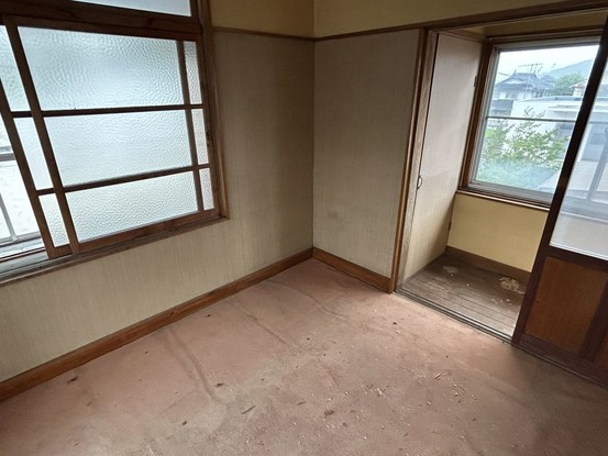 commercial 広島県広島市安佐南区東野１丁目18-21