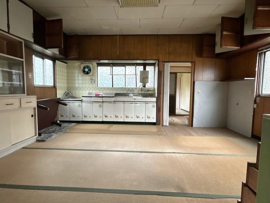 detached 香川県丸亀市土器町東９丁目
地図を見る