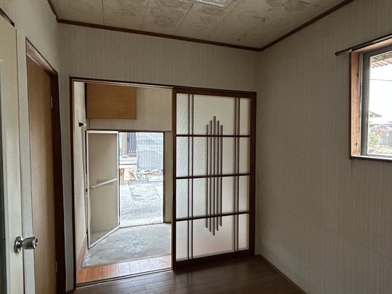 detached 大分県中津市中殿町３丁目1番地1 グリーンパレス中津壱番館 1階 102号