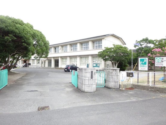 detached 大分県中津市中殿町３丁目1番地1 グリーンパレス中津壱番館 1階 102号