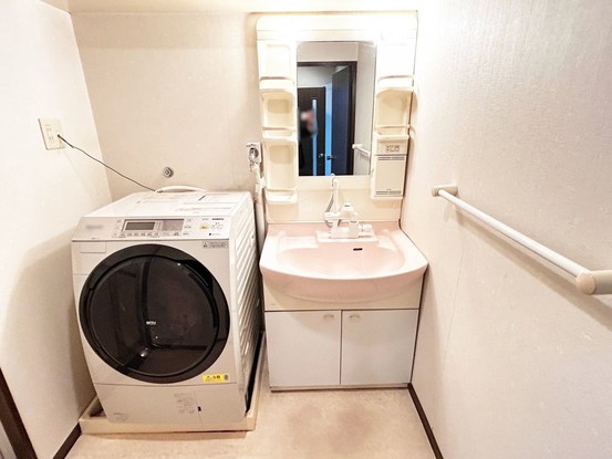 apartment 大分県中津市中殿町３丁目1番地1 グリーンパレス中津壱番館 1階 102号