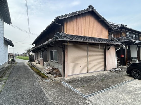 detached 大分県中津市中殿町３丁目1番地1 グリーンパレス中津壱番館 1階 102号