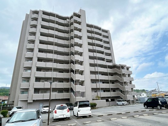 apartment 島根県益田市高津町8丁目6番25号 Tazetta（タゼッタ） 1階