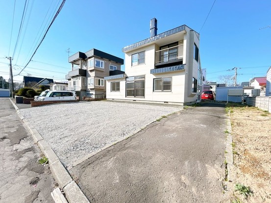 detached 北海道苫小牧市緑町１丁目22番2号 緑町事務所・店舗（向かって左側）