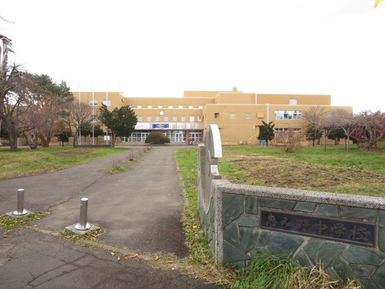 detached 北海道苫小牧市緑町１丁目22番2号 緑町事務所・店舗（向かって左側）