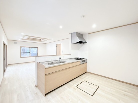 detached 北海道苫小牧市緑町１丁目22番2号 緑町事務所・店舗（向かって左側）