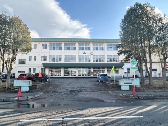 detached 北海道苫小牧市緑町１丁目22番2号 緑町事務所・店舗（向かって左側）