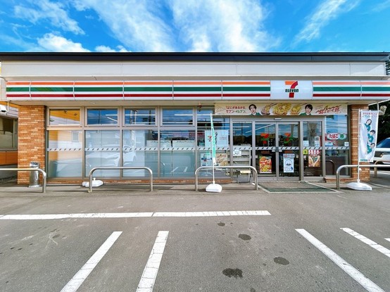 detached 北海道苫小牧市緑町１丁目22番2号 緑町事務所・店舗（向かって左側）