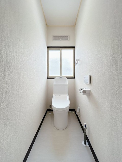 detached 北海道苫小牧市緑町１丁目22番2号 緑町事務所・店舗（向かって左側）