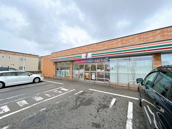 detached 北海道苫小牧市緑町１丁目22番2号 緑町事務所・店舗（向かって左側）