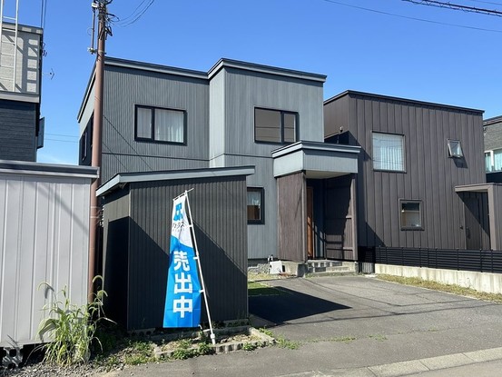 detached 北海道苫小牧市緑町１丁目22番2号 緑町事務所・店舗（向かって左側）