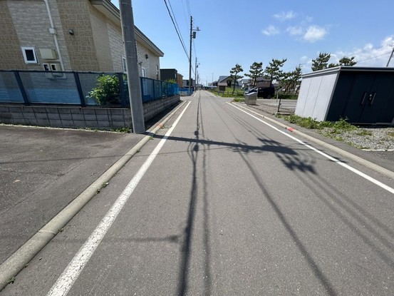 detached 北海道苫小牧市緑町１丁目22番2号 緑町事務所・店舗（向かって左側）