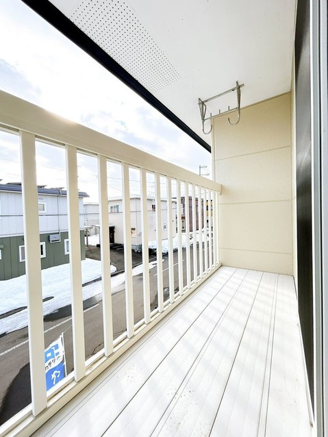 detached 北海道苫小牧市緑町１丁目22番2号 緑町事務所・店舗（向かって左側）