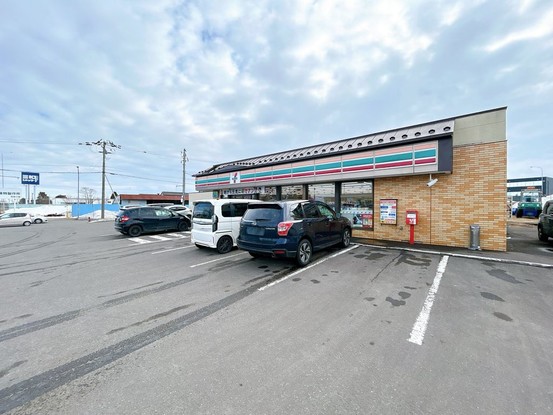 detached 北海道苫小牧市緑町１丁目22番2号 緑町事務所・店舗（向かって左側）