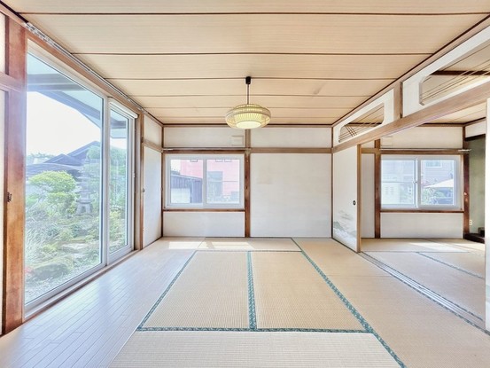 detached 北海道苫小牧市緑町１丁目22番2号 緑町事務所・店舗（向かって左側）