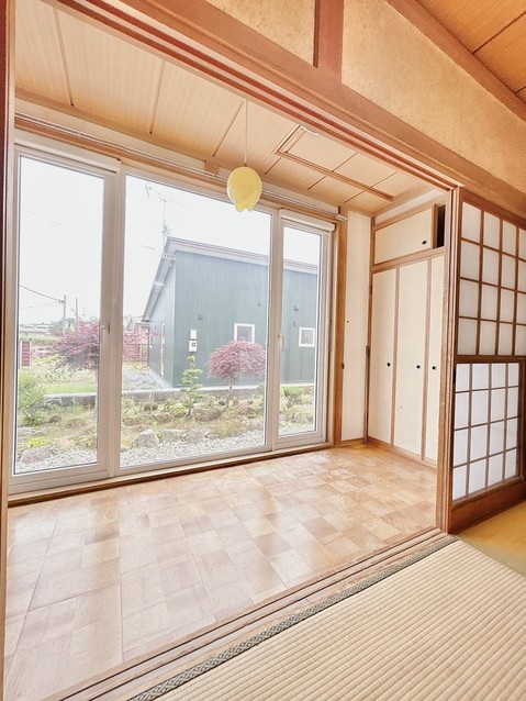 detached 北海道苫小牧市緑町１丁目22番2号 緑町事務所・店舗（向かって左側）