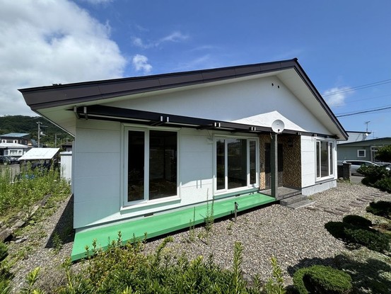 detached 北海道苫小牧市緑町１丁目22番2号 緑町事務所・店舗（向かって左側）