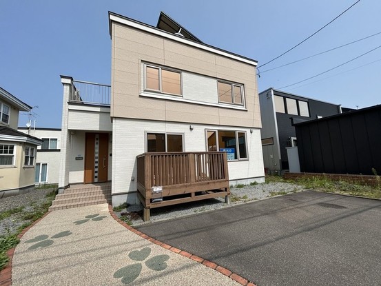 detached 北海道苫小牧市緑町１丁目22番2号 緑町事務所・店舗（向かって左側）