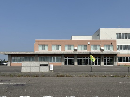 detached 北海道苫小牧市緑町１丁目22番2号 緑町事務所・店舗（向かって左側）