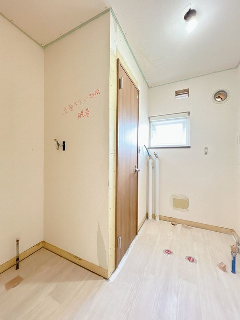 detached 北海道苫小牧市緑町１丁目22番2号 緑町事務所・店舗（向かって左側）