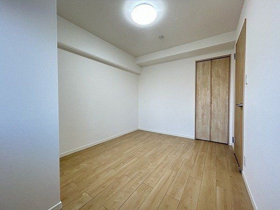 apartment 静岡県磐田市小立野3-1 遊歩道（二美ビル）1階中南