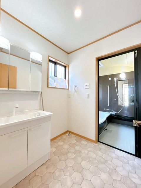 detached 愛知県名古屋市名東区本郷３丁目5番地 グロウバルビル2階 2C号室
