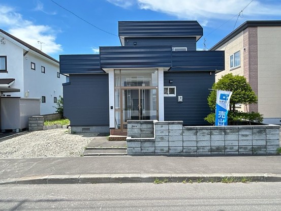 detached 北海道札幌市白石区北郷一条１丁目5番13号