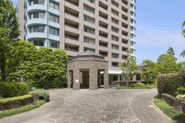 apartment 東京都千代田区丸の内２丁目5-1 丸の内二丁目ビル6階
