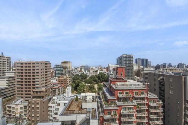 apartment 東京都千代田区神田神保町２丁目1番地