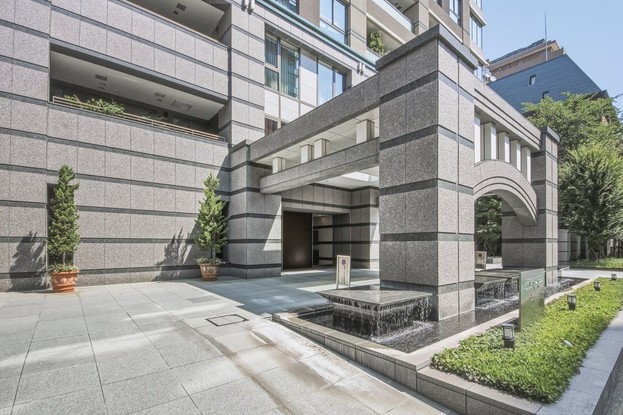 apartment 東京都千代田区神田神保町２丁目1番地