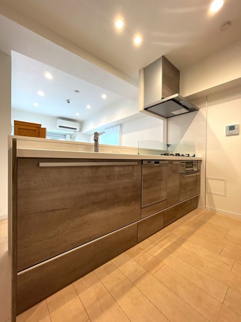 apartment 神奈川県横浜市西区南幸１丁目1-1 ＪＲ横浜タワー２１階