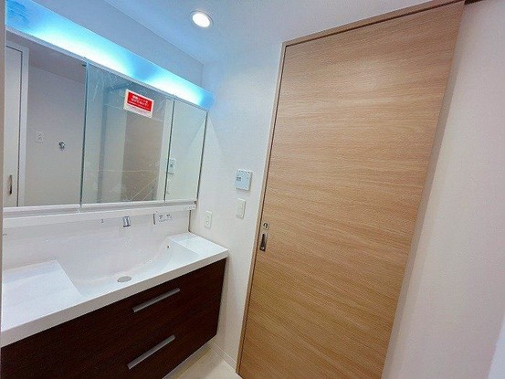 apartment 大阪府大阪市城東区東中浜７丁目2番20号 東中浜7丁目貸事務所・倉庫第2　A