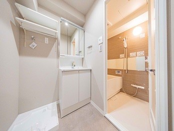 apartment 東京都目黒区中目黒２丁目
地図を見る