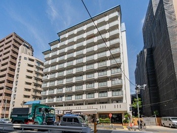 apartment 東京都目黒区中目黒２丁目
地図を見る