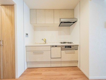 apartment 東京都目黒区中目黒２丁目
地図を見る