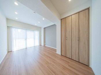 apartment 東京都目黒区中目黒２丁目
地図を見る
